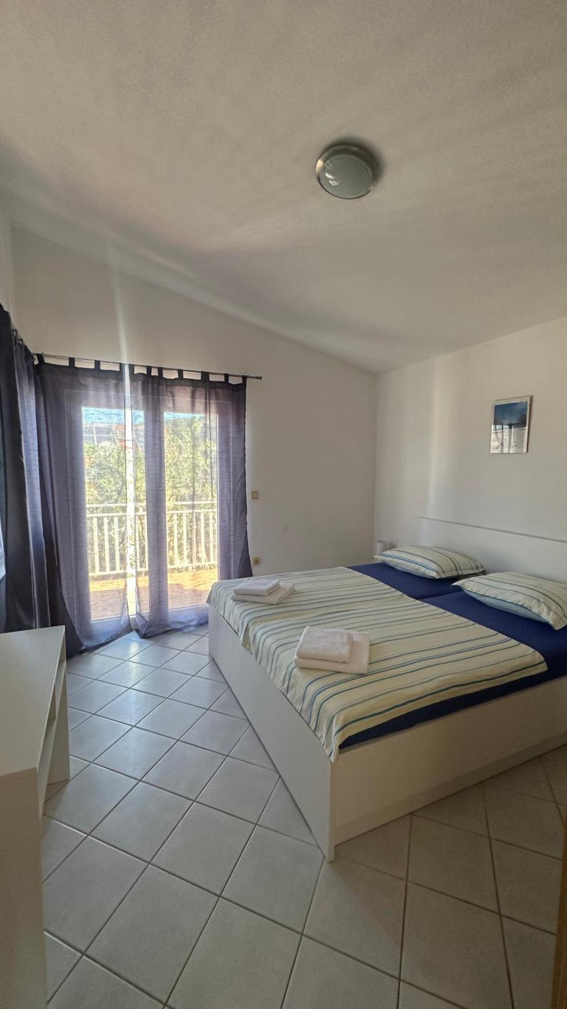 Apartment Arleta Трогір Екстер'єр фото